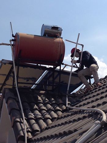 sửa máy năng lượng mặt trời quận 1